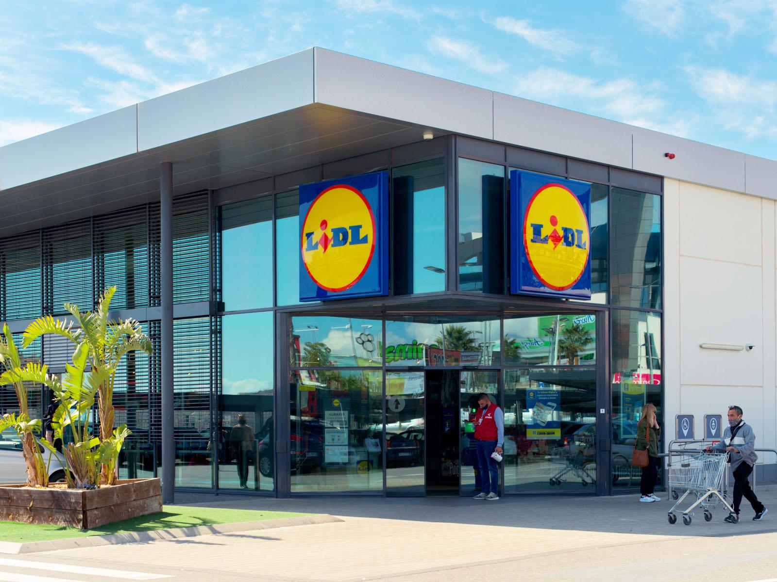 Lidl supermarkets frequently secure Best Buy Awards in various categories across numerous countries, underscoring their superior strategy towards providing customers with outstanding value. <br/>Photo Credit: iStock / Getty Images; Machirito